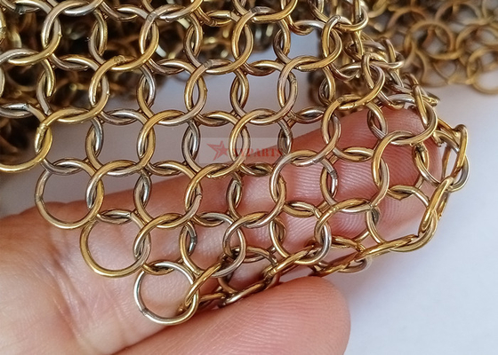 0.8x7mm স্টেইনলেস স্টীল মেটাল রিং মেশ কার্টেন স্পেস ডিভাইডারের জন্য ব্যবহৃত সোনার রঙ